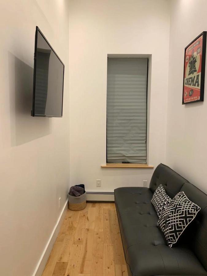 Newly Renovated Duplex Apartment 2 New York City Exterior photo